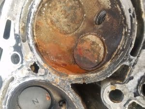 Why 2-Strokes smoke so much