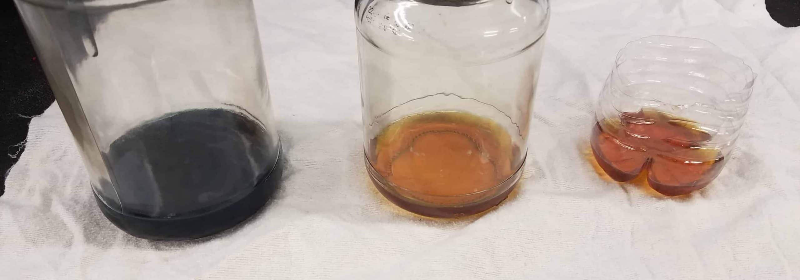 What Color Should Lower Unit Gear Oil Be?