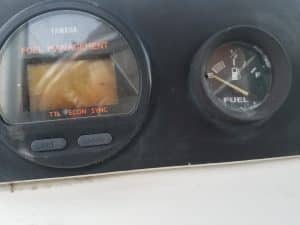 Boat fuel gauge stuck on full