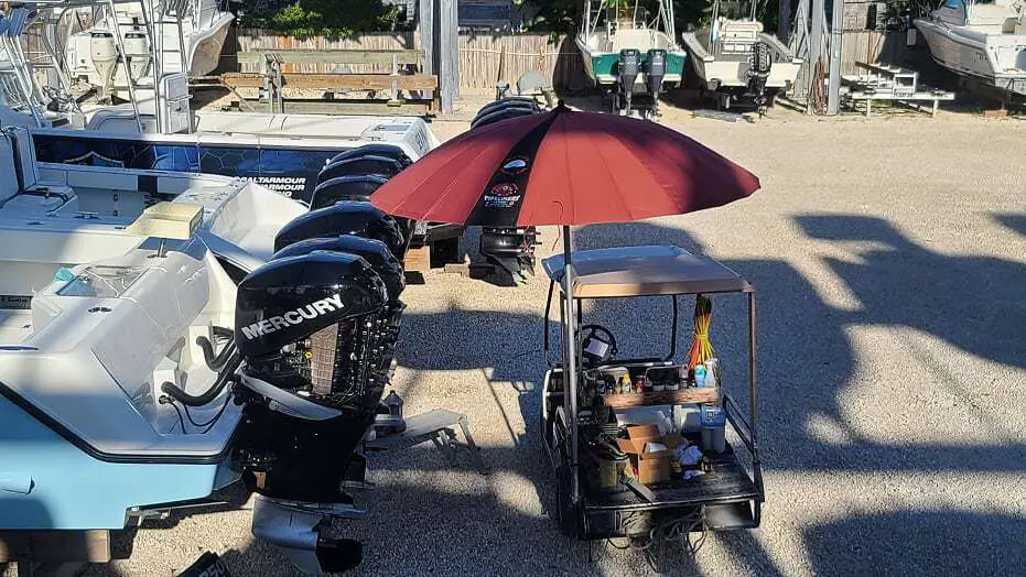 Mounting an Umbrella to a Boat 