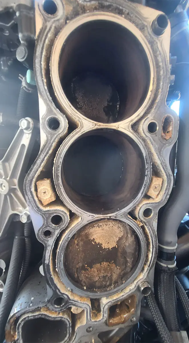 Signs & Symptoms Of A Bad Outboard Head Gasket & What To Do! Born Again Boating